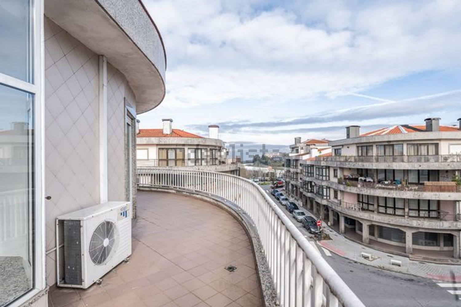 公寓 t4出售在Rua Francisco da Silva Areias, 142 - 阳台