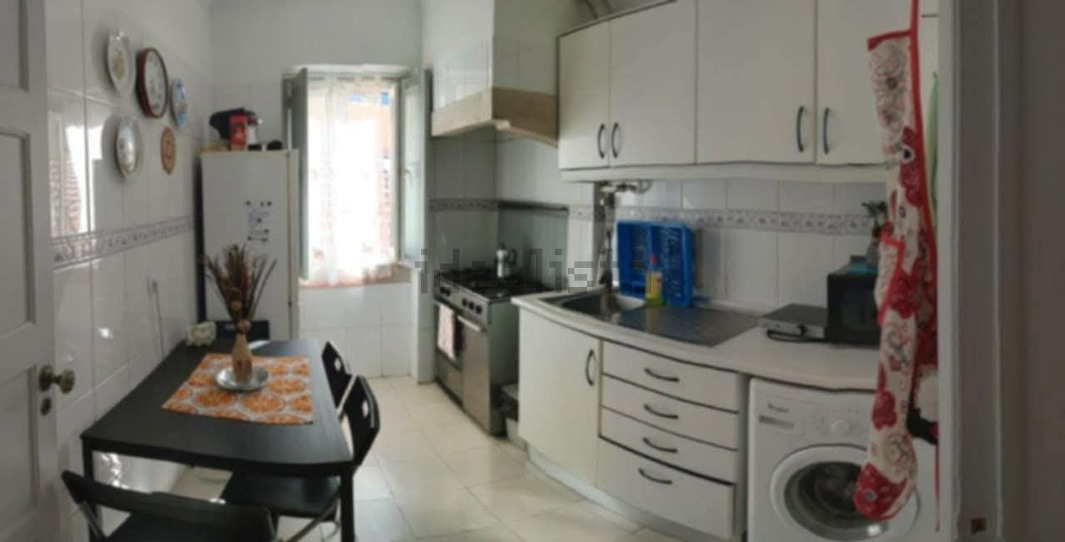 出租房间在 Calçada de Santo André, 9 - 厨房