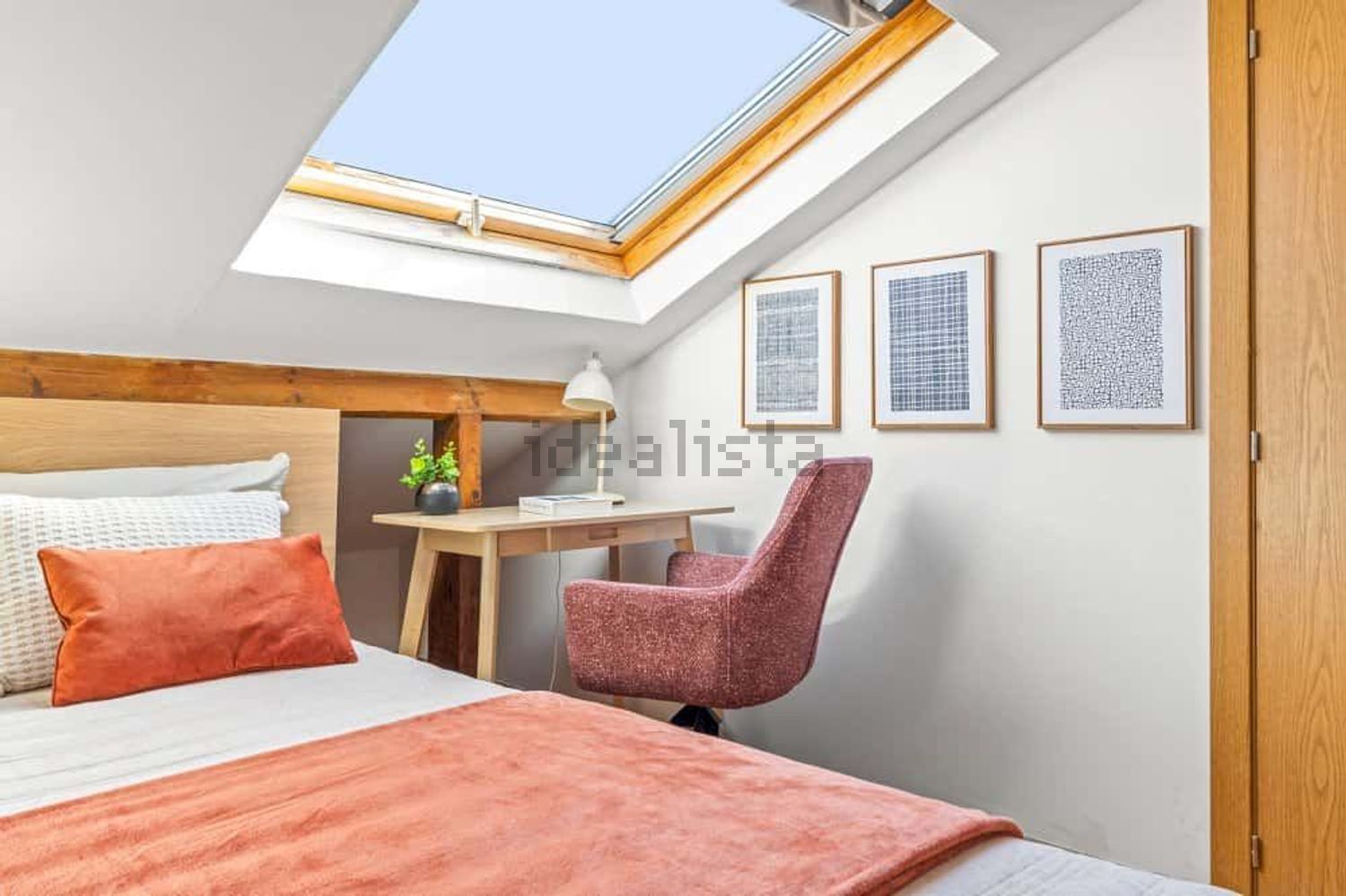 出租房间在Travessa Santo António à Graça, 2 - 卧室