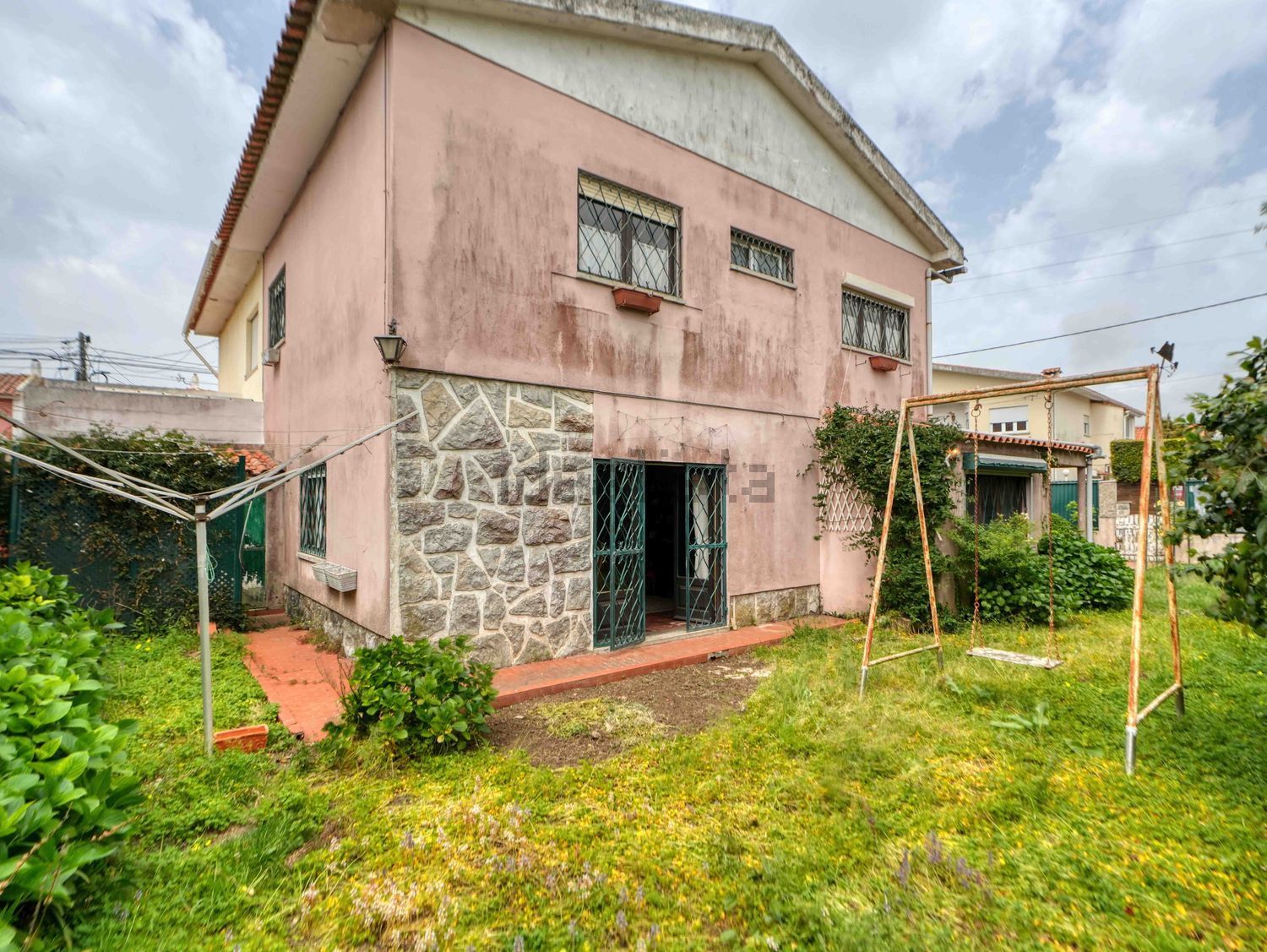 双拼别墅出售在Rua Monsenhor Moita, 82 a - 外立面