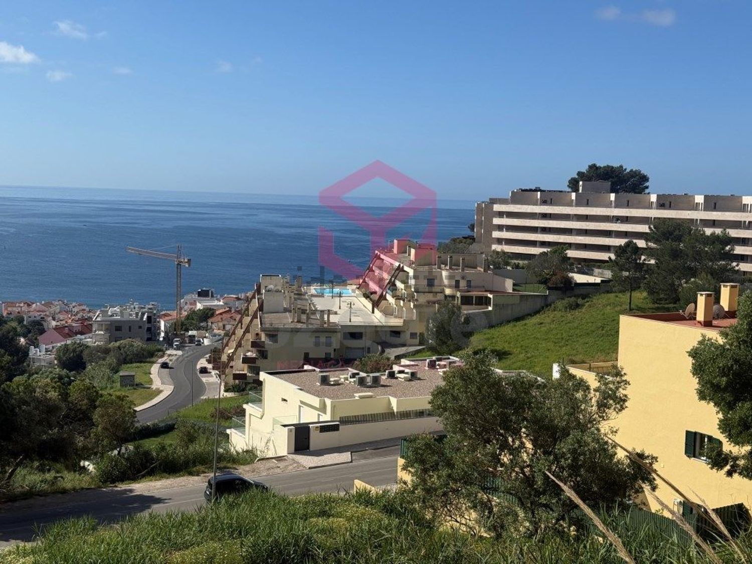 小楼房或独栋别墅出售在Rua Forte de São Tiago, 3 - 视线