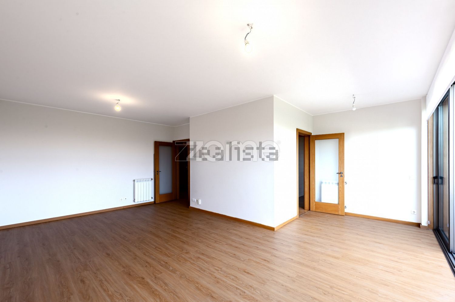 出租公寓 t2在Avenida Doutor Salgado Zenha, 457 - 客厅