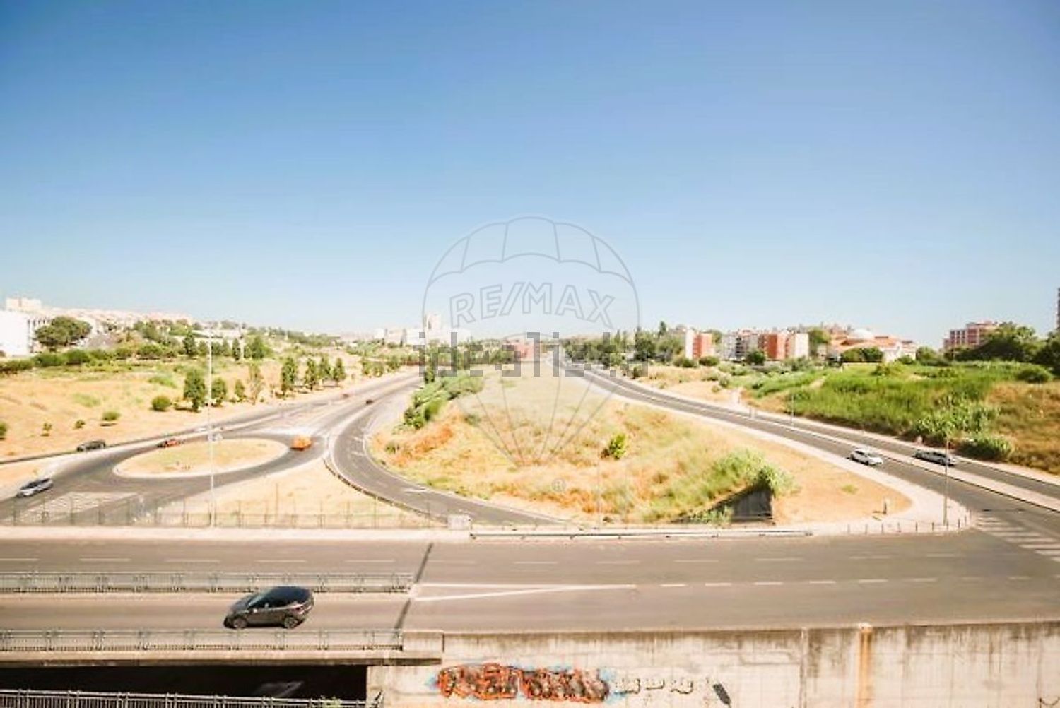 公寓 t1出售在Avenida Cidade de Bratislava - 照片