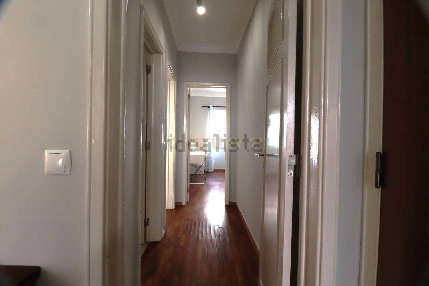 出租公寓 t2在Avenida Miguel Bombarda, 161 - 过道