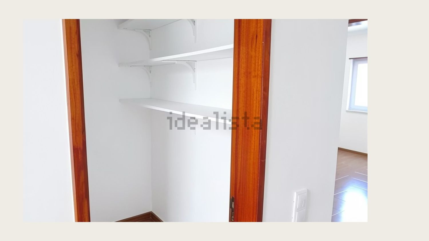 出租公寓 t2在Rua do Pombal, 40 - 试衣间