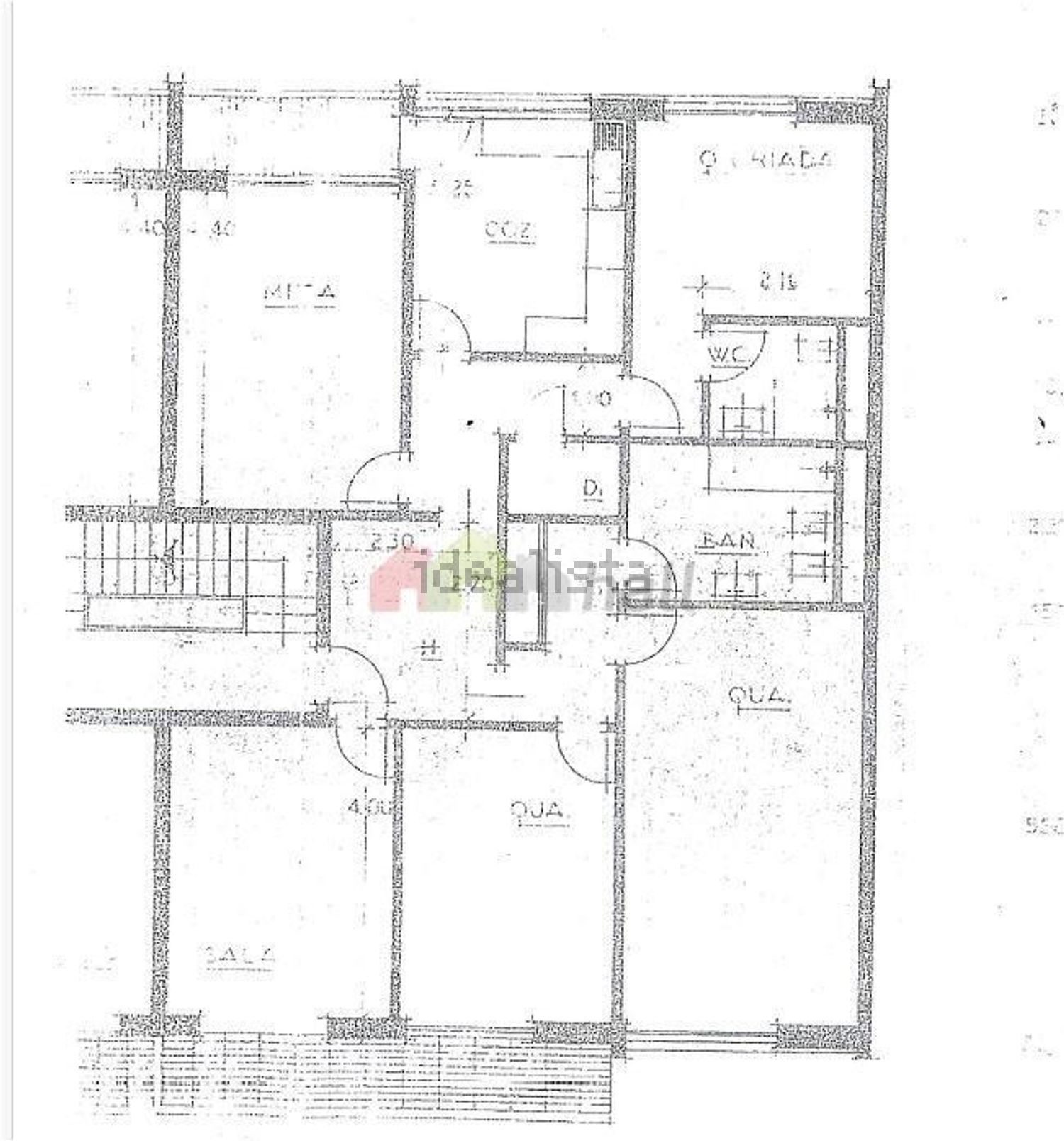 公寓 t4出售在Avenida Dom Afonso Henriques - 平面图
