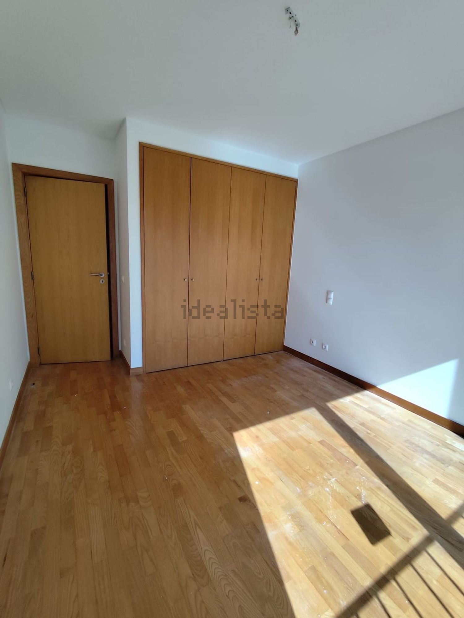 出租公寓 t2在Avenida Serpa Pinto s/n - 居住
