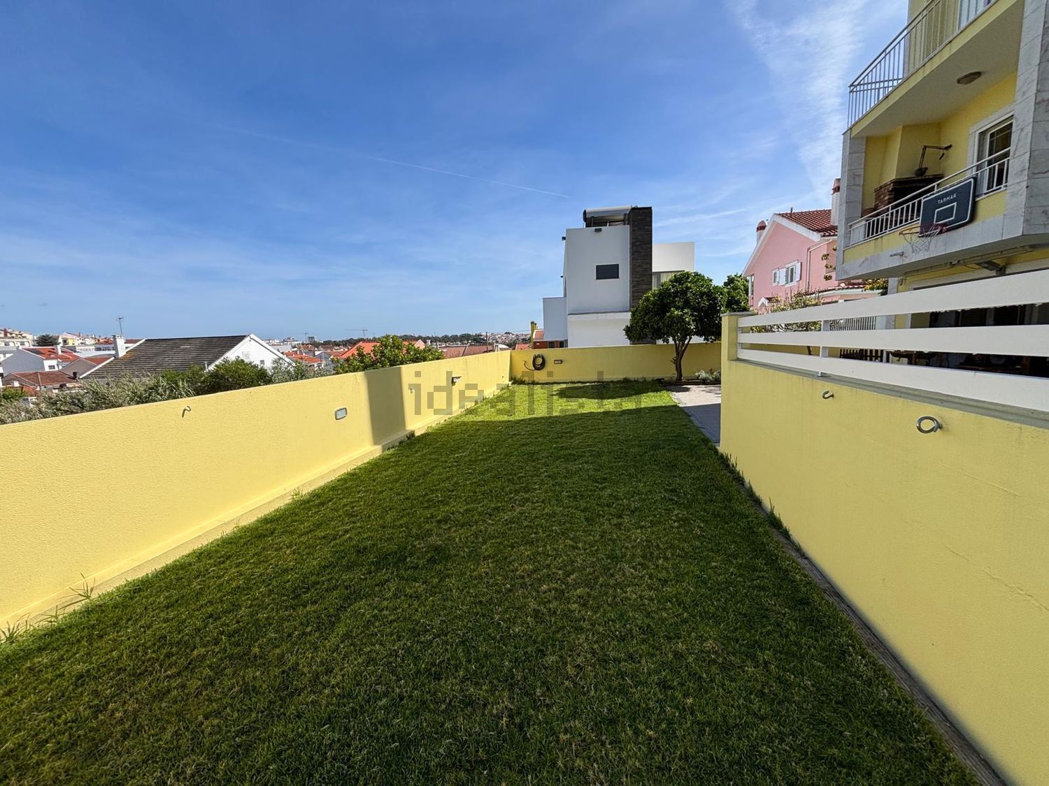 小楼房或独栋别墅出售在 Vale Flores - Quinta do Chiado - 阳台