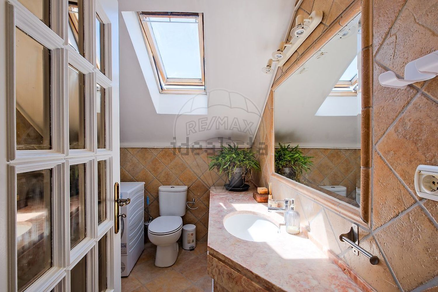 公寓 t4出售在 São Pedro de Penaferrim - 卫生间