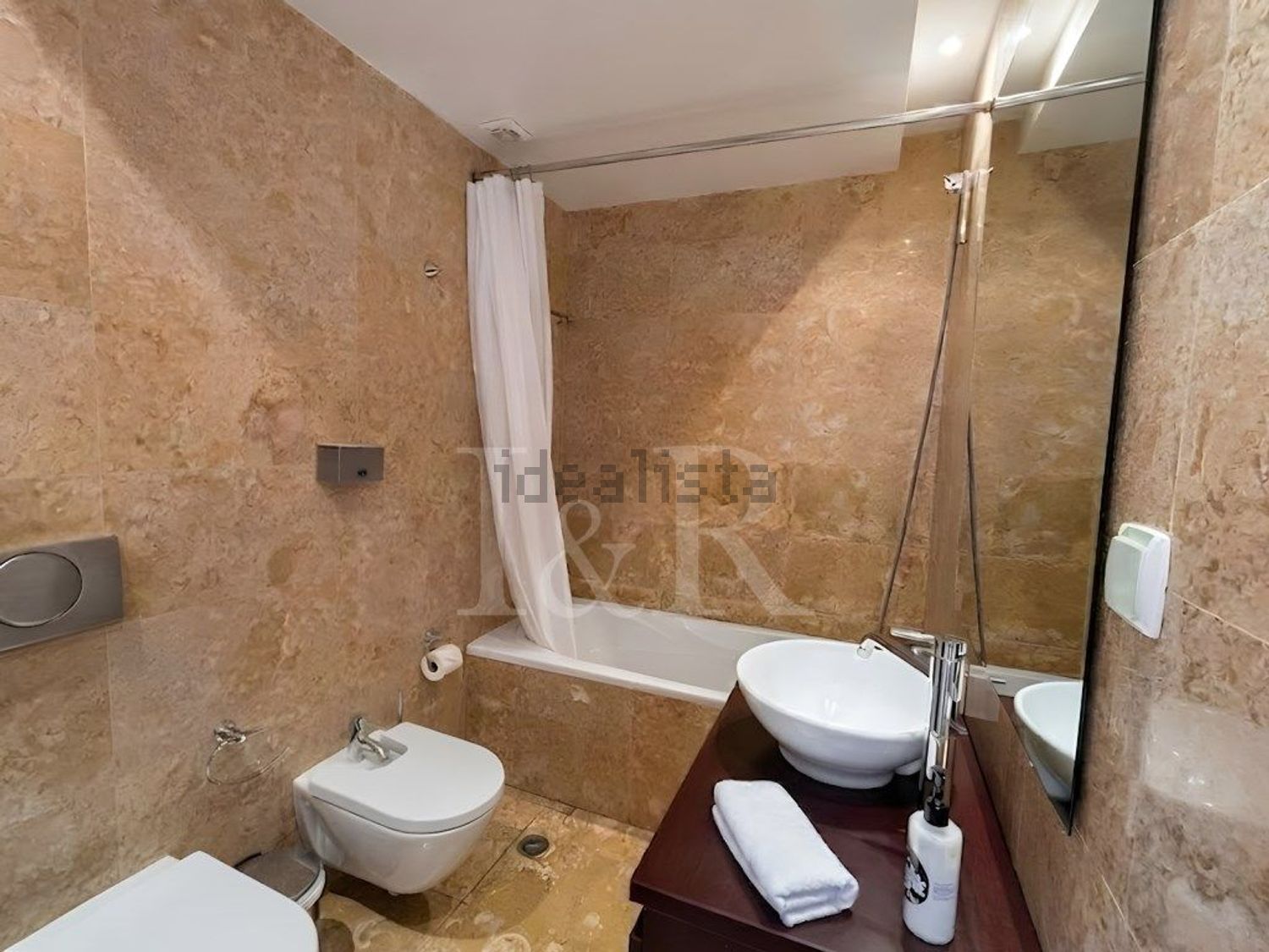 公寓 t2出售在 Chiado - Pç. de Camões - 卫生间