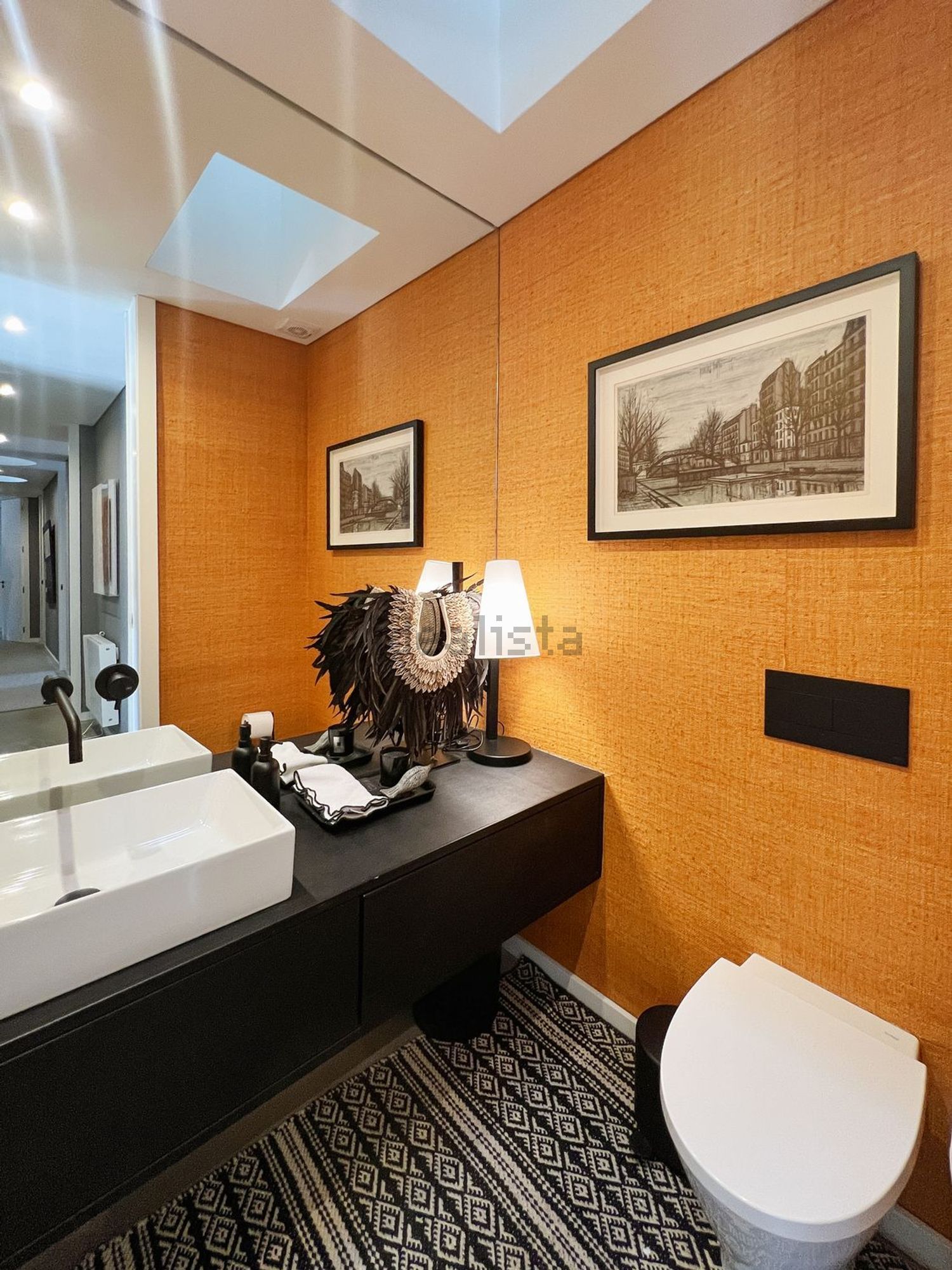 出租联排别墅在Rua do Padre António Coutinho, 147 - 卫生间