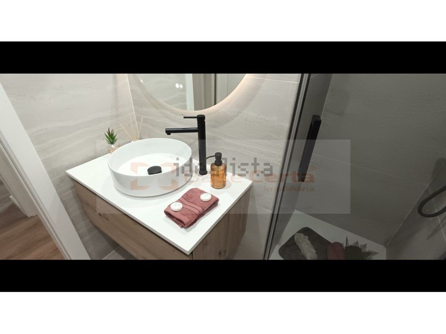 公寓 t2出售在Rua Doutor João de Barros - 卫生间