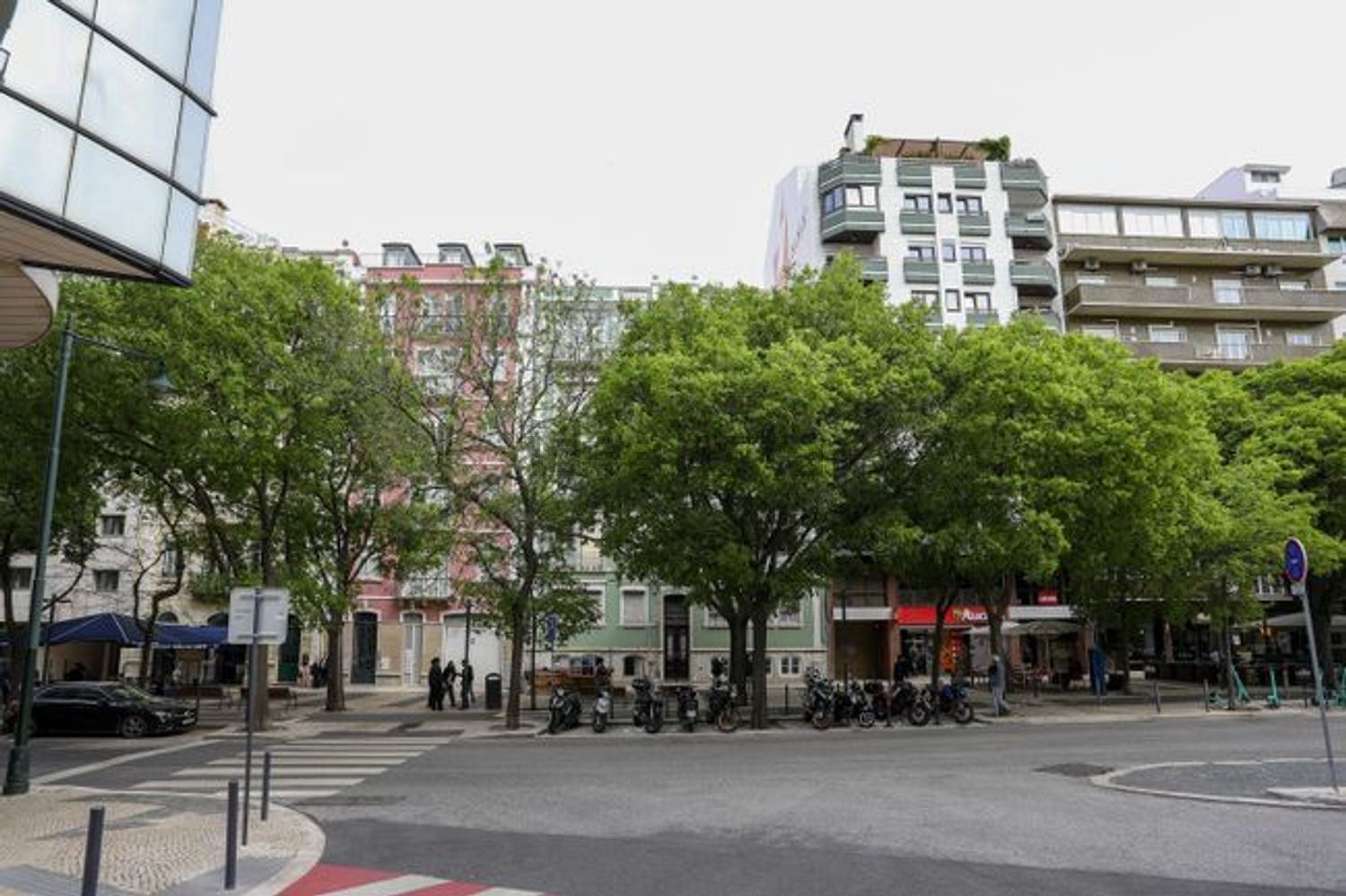 公寓 t4出售在Avenida Duque de Ávila - 视线