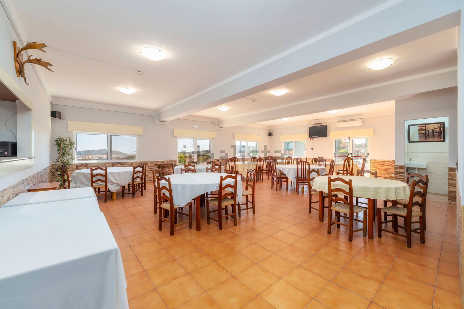 小楼房或独栋别墅出售在 Sitio da Campina 741-a 8150-022 São Brás de Alportel Portugal, 8150 - 客厅