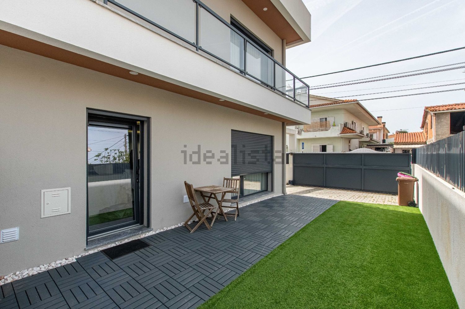 小楼房或独栋别墅出售在Avenida da Liberdade - 阳台