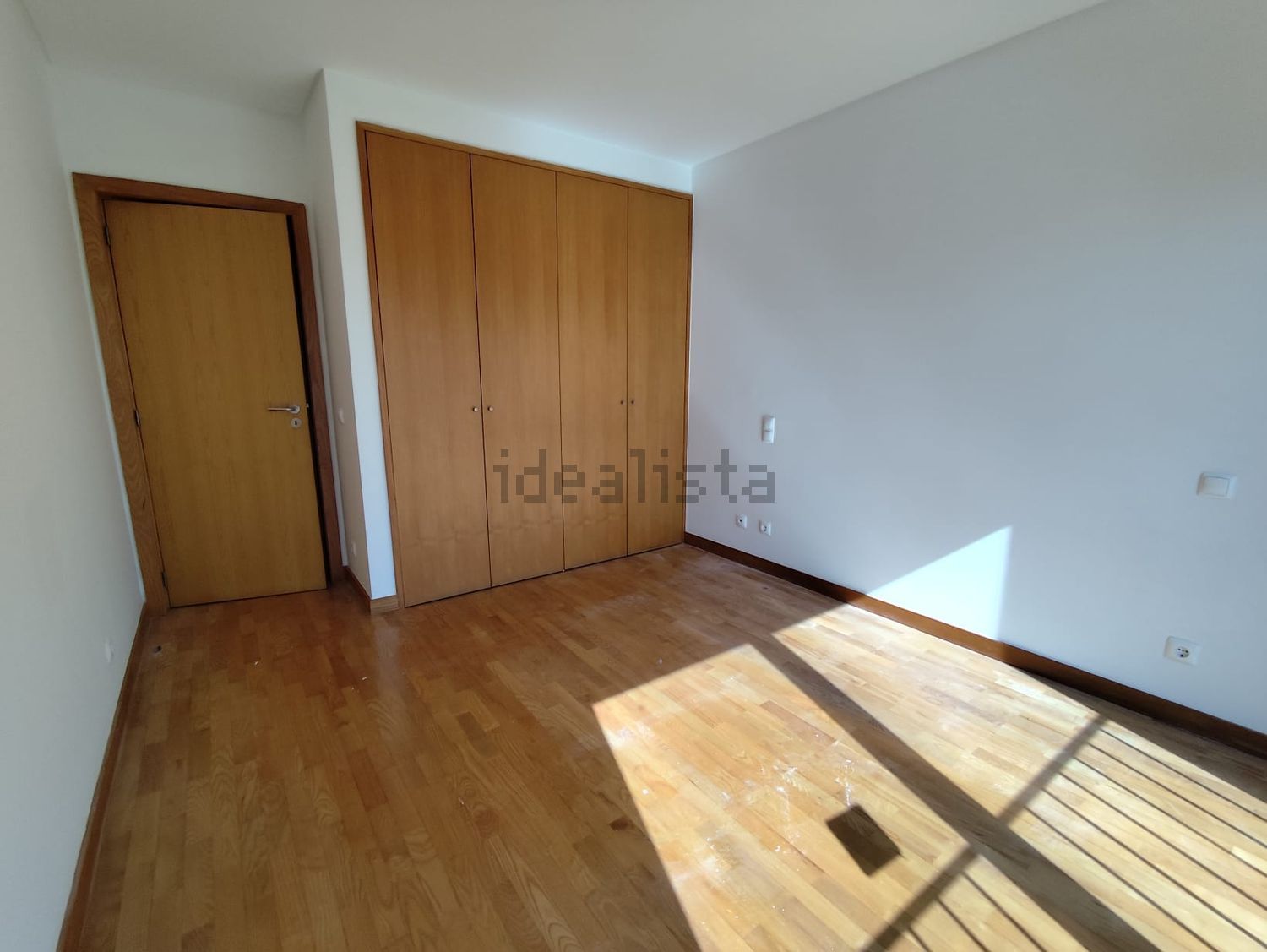 出租公寓 t2在Avenida Serpa Pinto s/n - 居住