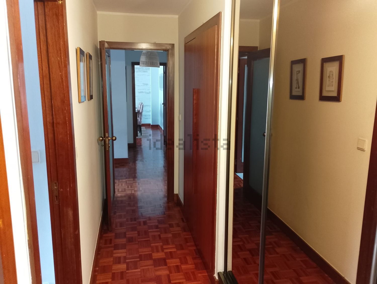 公寓 t3出售在Avenida Calouste Gulbenkian, 1345 - 过道
