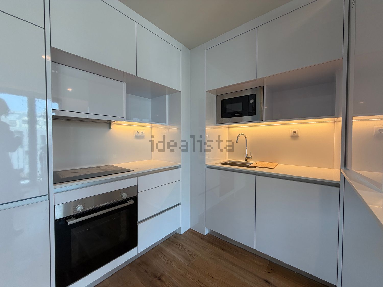 公寓 t2出售在Rua do Duque de Saldanha, 669 - 厨房