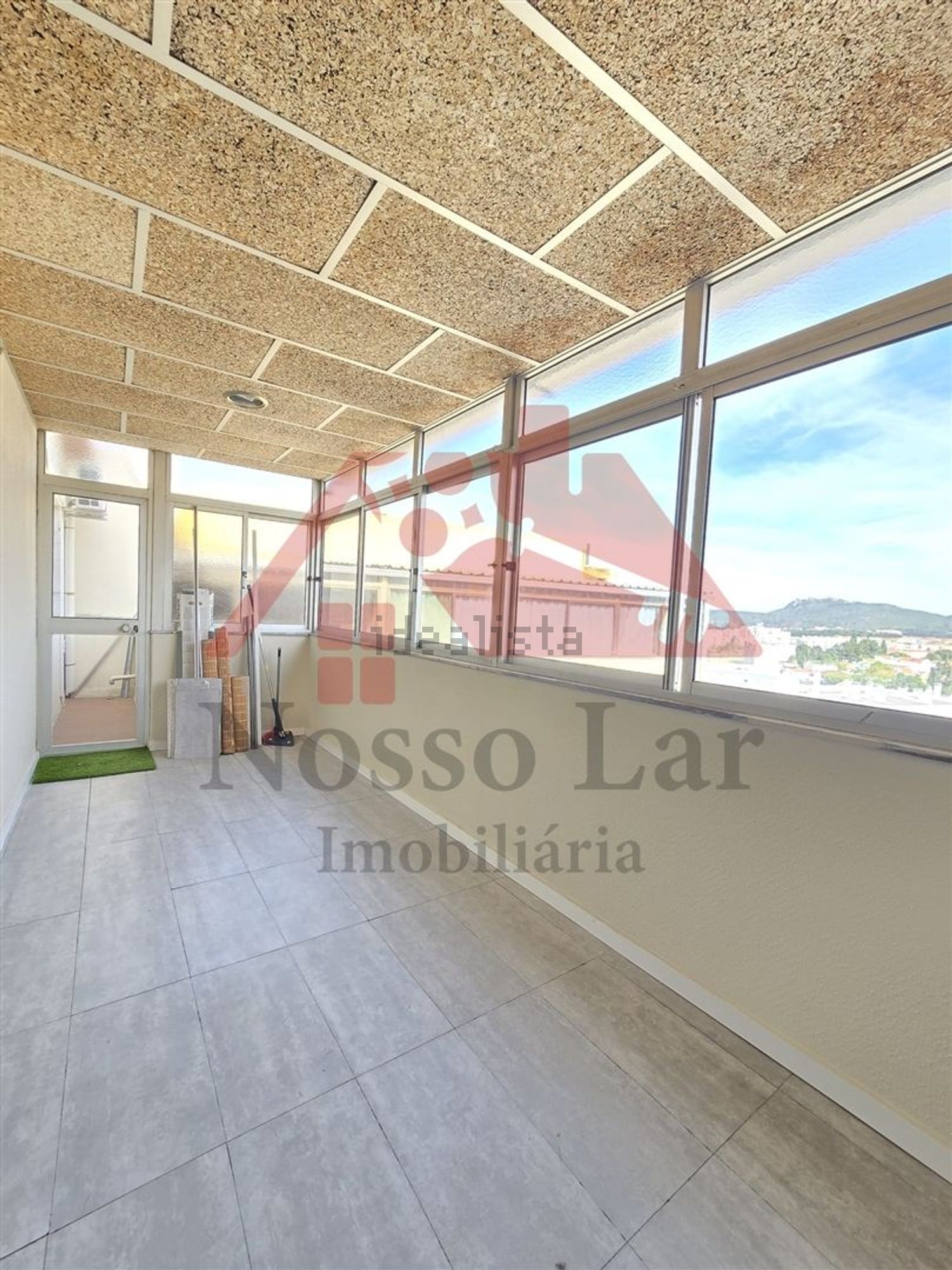 公寓 t2出售在Rua António José Baptista, 74 - 阳台