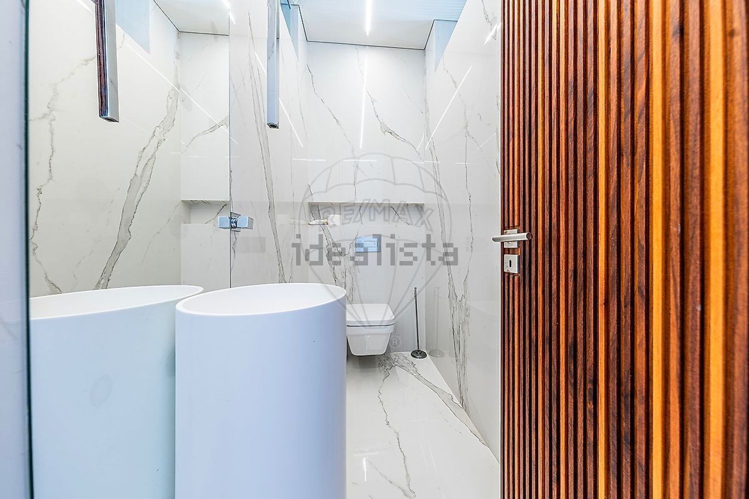公寓 t1出售在 Príncipe Real - São Bento - 卫生间
