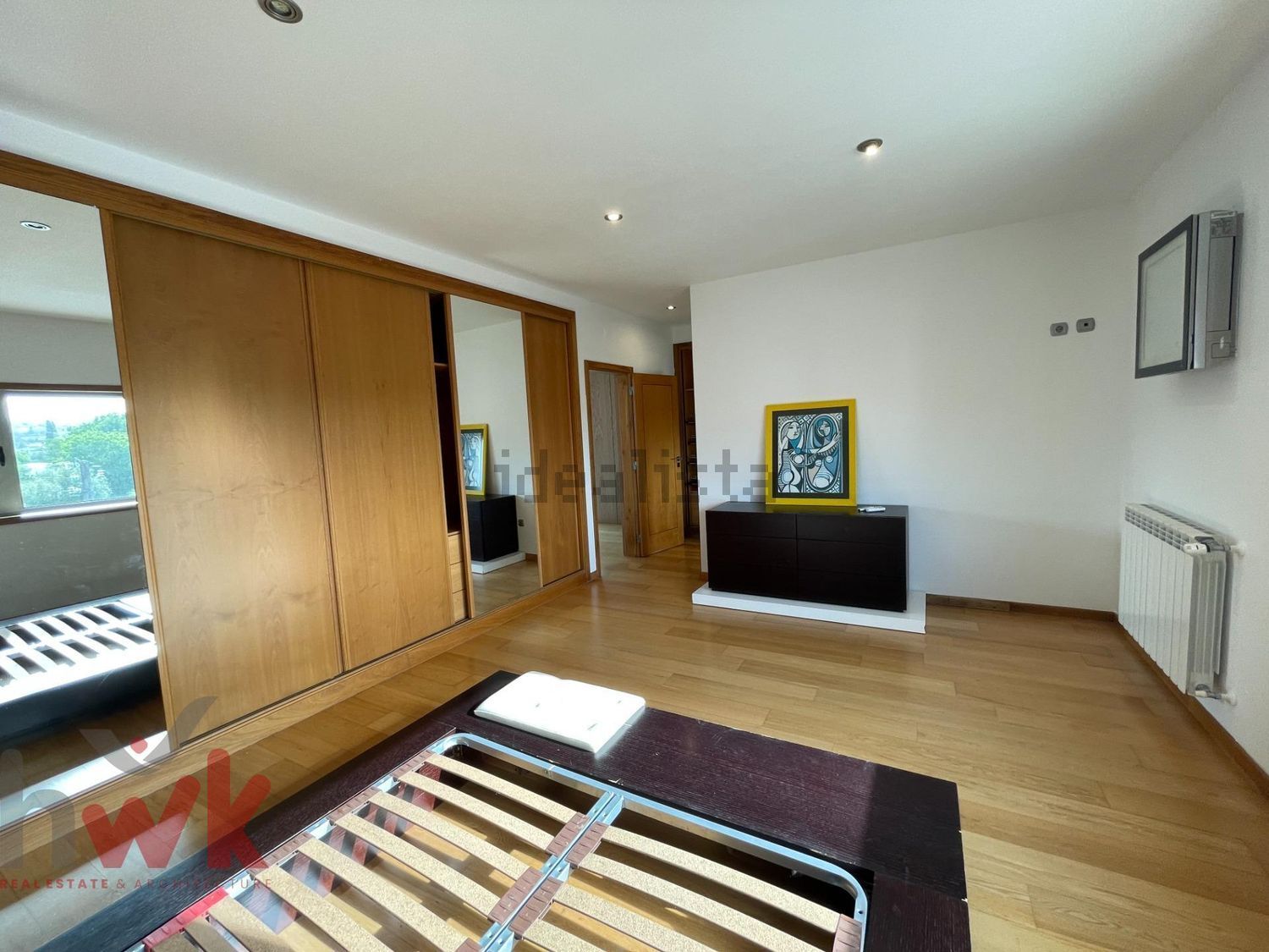 小楼房或独栋别墅出售在Avenida Doutor António Afonso Amaral - 卧室