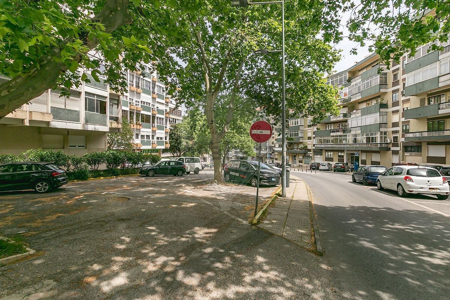 公寓 t1出售在Rua Olivença, 1585 - 视线