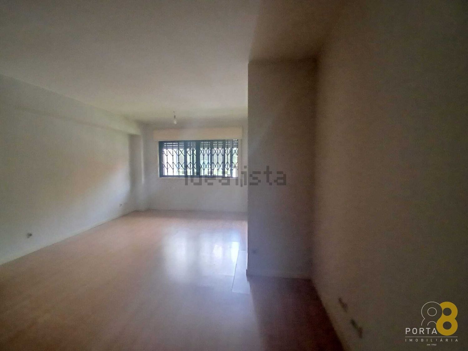 出租公寓 t3在Rua Beato Inácio de Azevedo s/n - 客厅