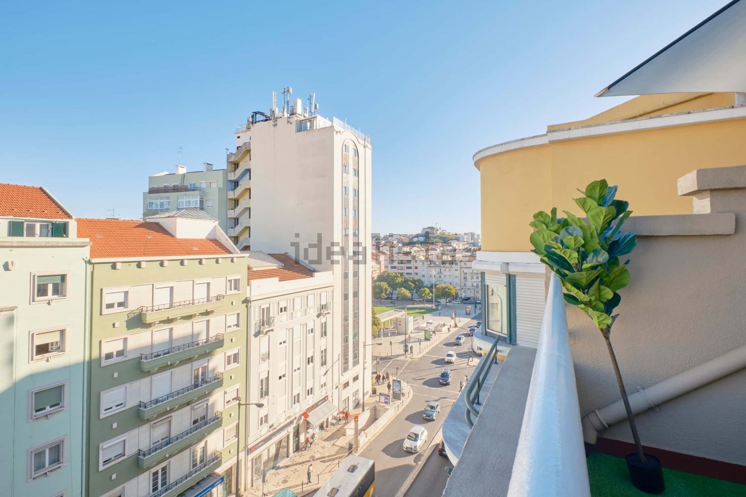 出租房间在Avenida Almirante Reis, 219 - 照片