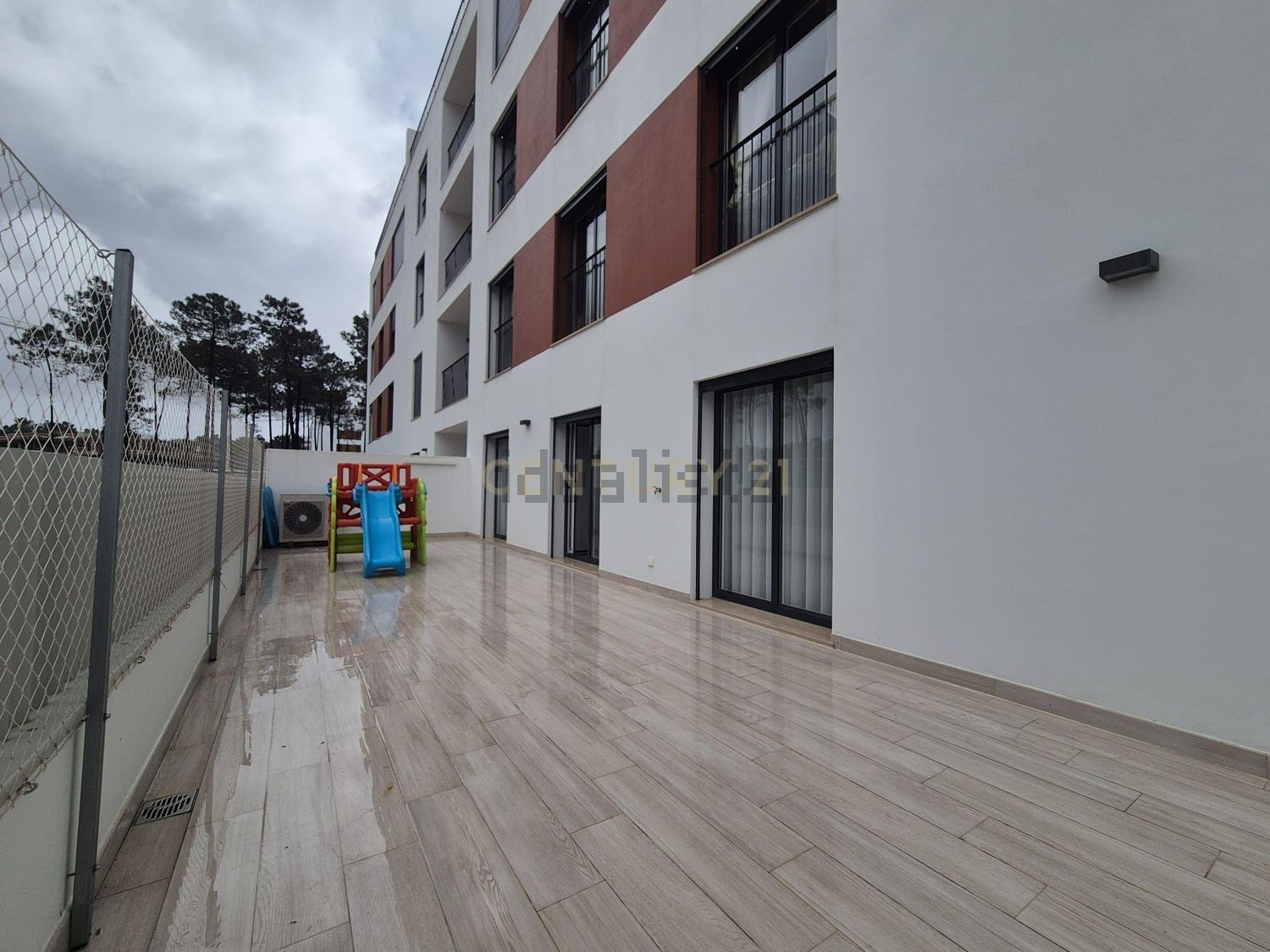 出租公寓 t3在Avenida José Cardoso Pires s/n - 视线