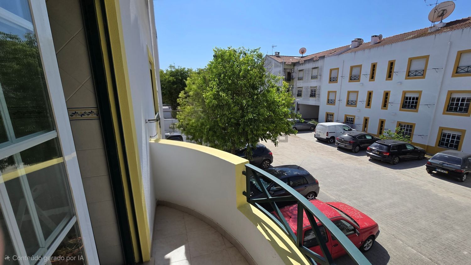 公寓 t2出售在Alameda Doutor José Manuel de Castro Ennes Ferreira, 423 - 露台