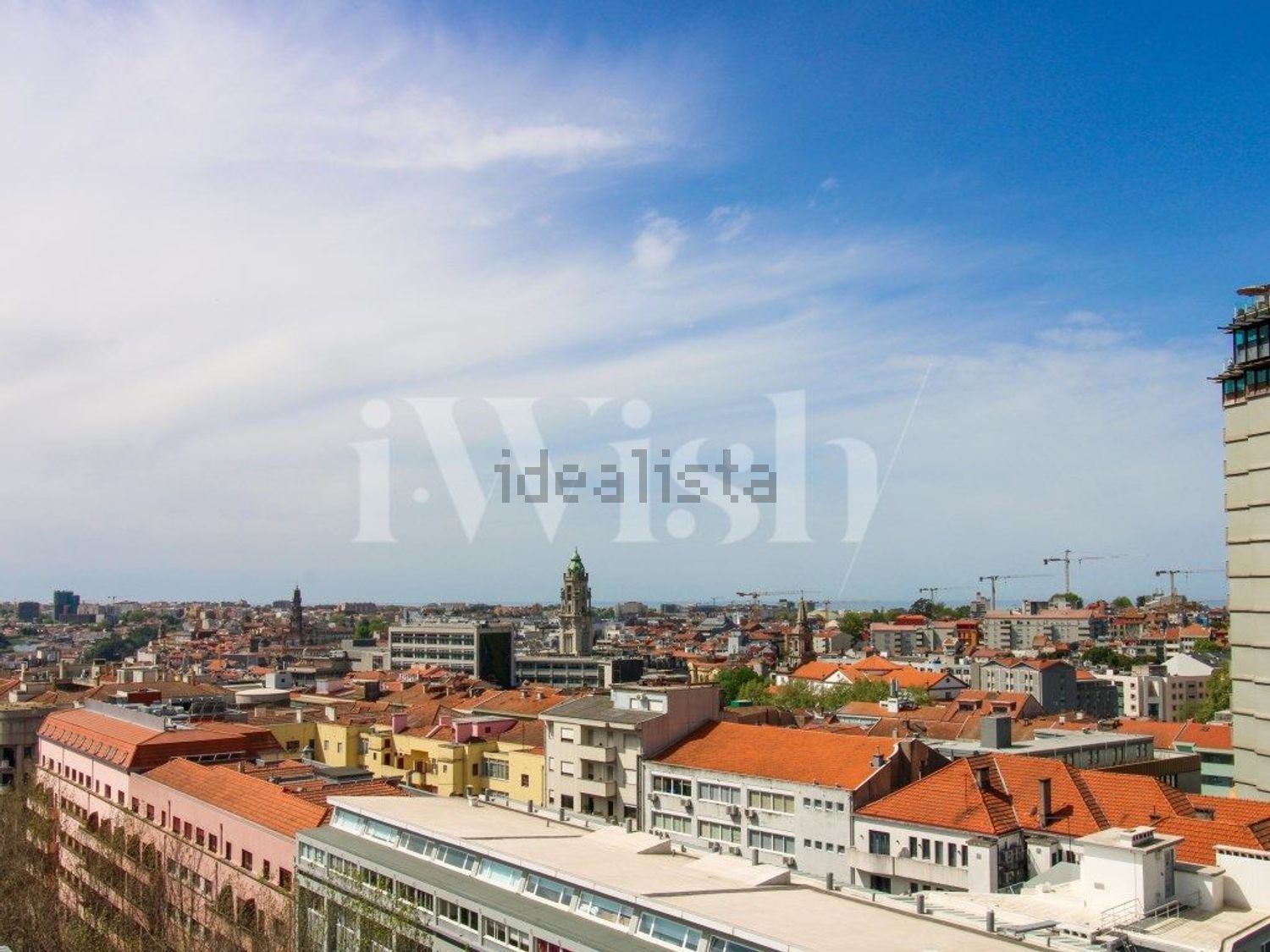 公寓 t6出售在Rua de Sá da Bandeira, 706 - 视线