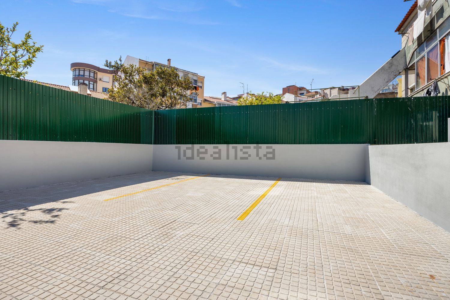 公寓 t2出售在Rua Dom Francisco Manuel de Melo, 34 - 停车位