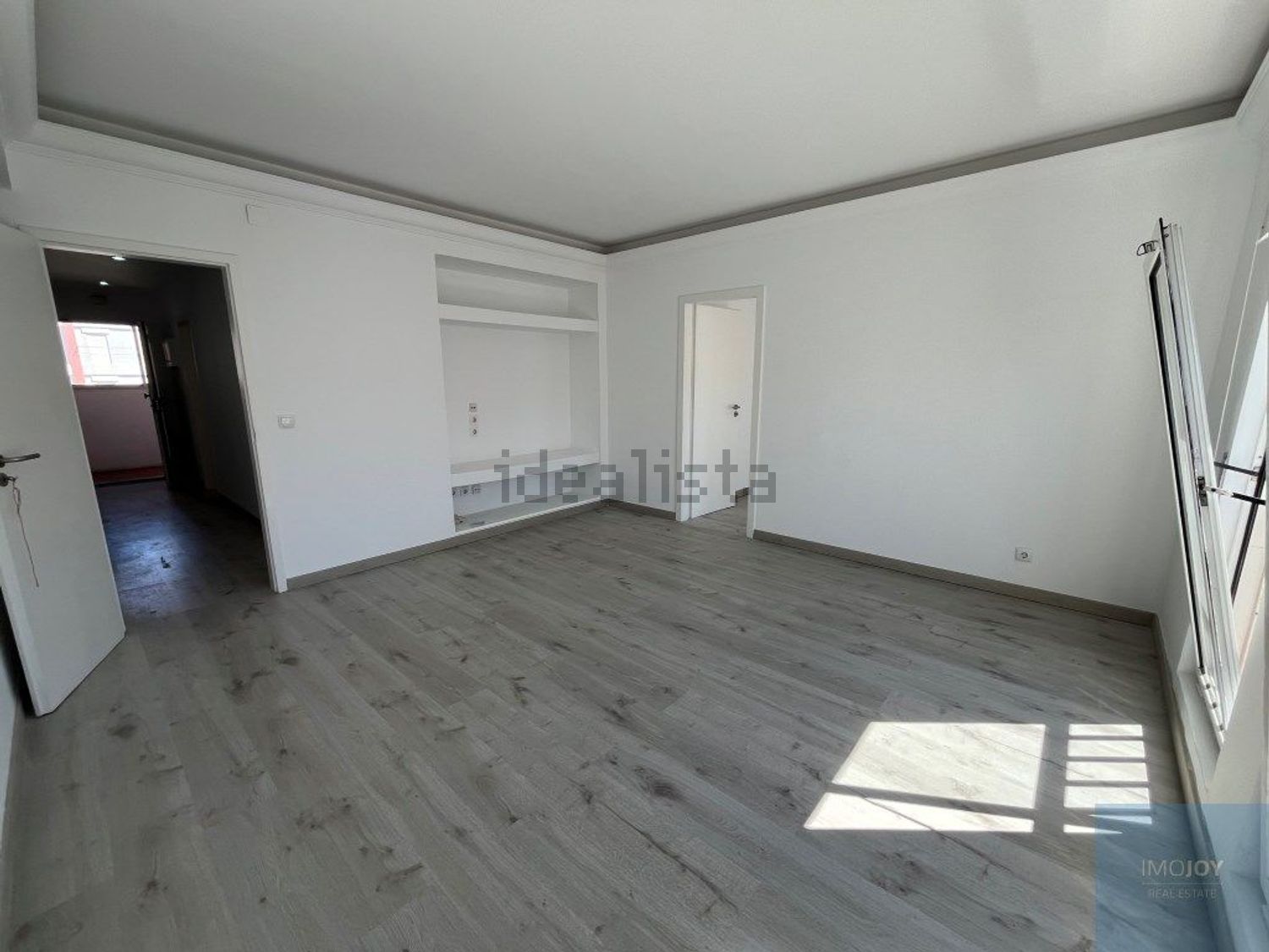 公寓 t2出售在Rua Ana de Castro Osório, 10 - 客厅