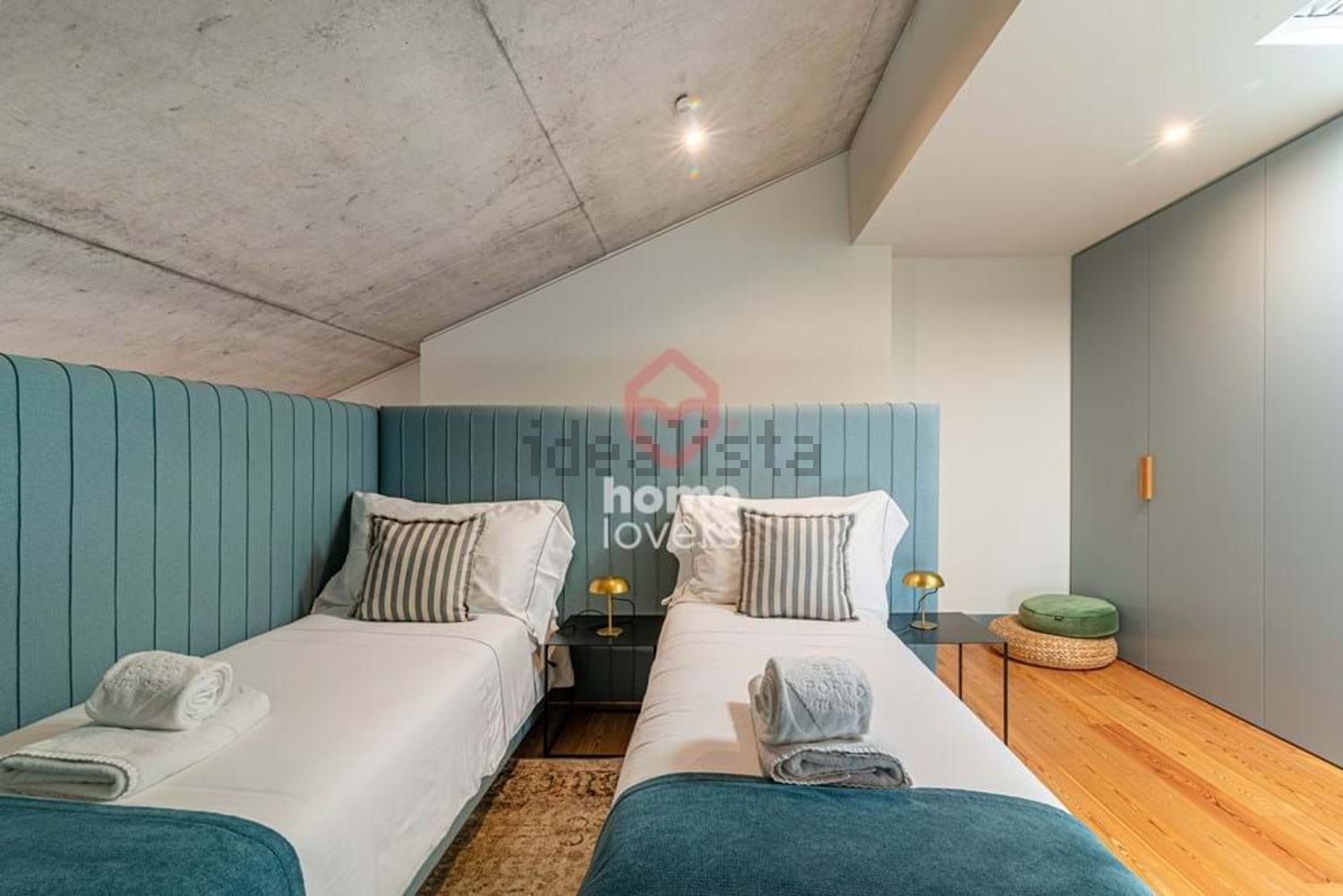 公寓 t5出售在 Igreja do Bonfim - Lomba - 卧室