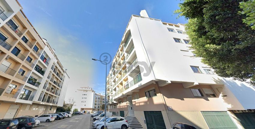 公寓 t3出售在Rua Alexandre O'Neill, 1