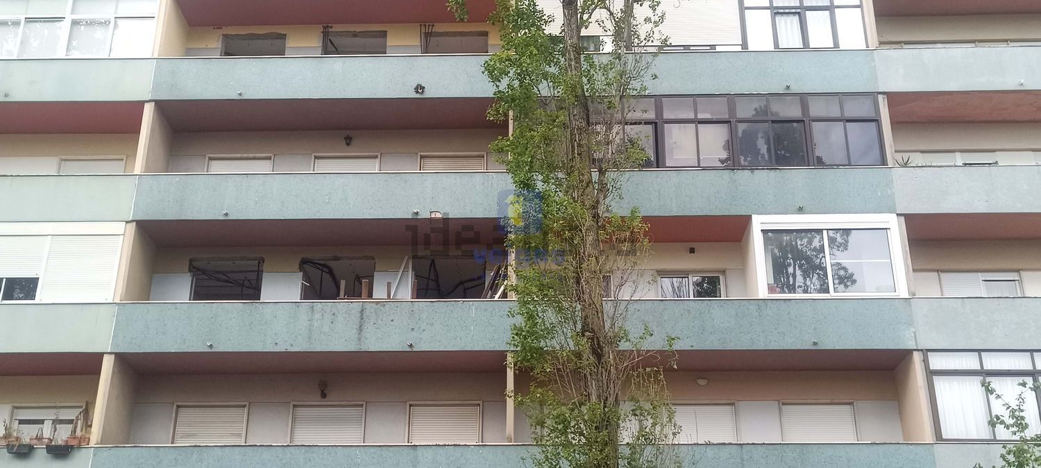 公寓 t3出售在 Bairro de Santa Cruz - 视线