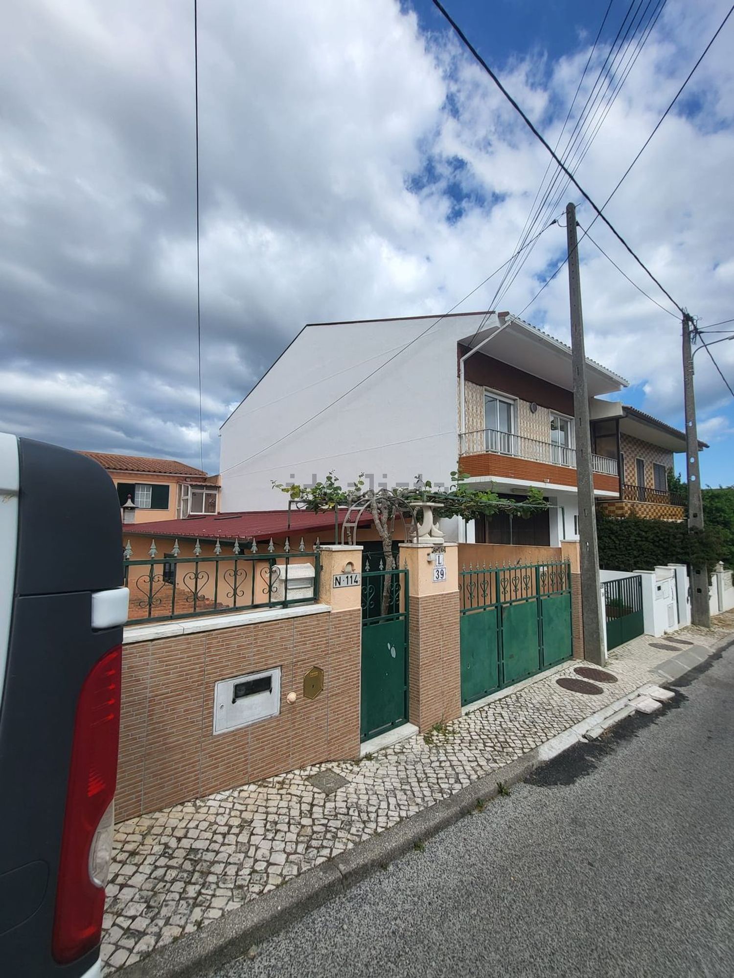 双拼别墅出售在 Santa Iria de Azoia - São João da Talha - Bobadela - 外立面