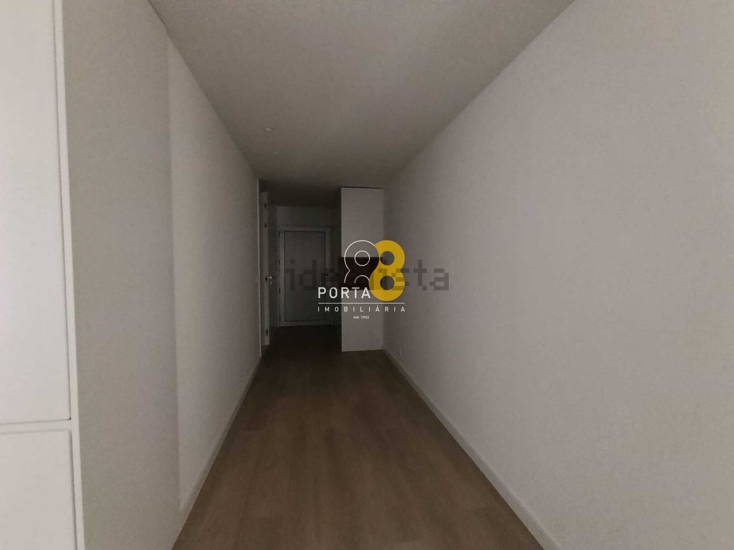 出租公寓 t2在Avenida da República - 过道