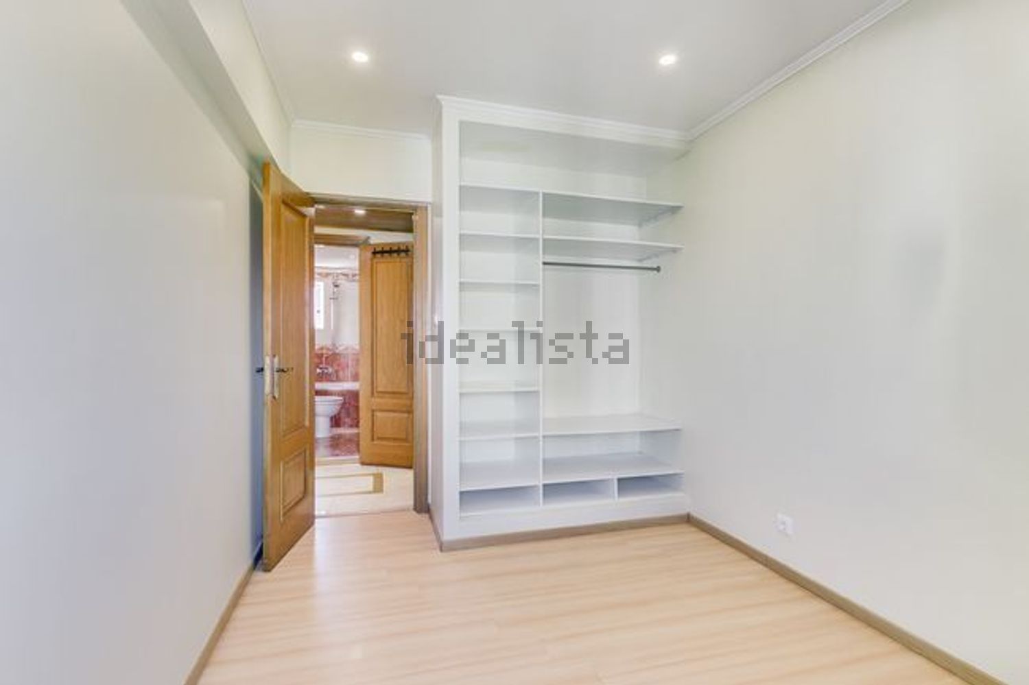 公寓 t4出售在Rua Cidade da Praia, 371 - 卧室