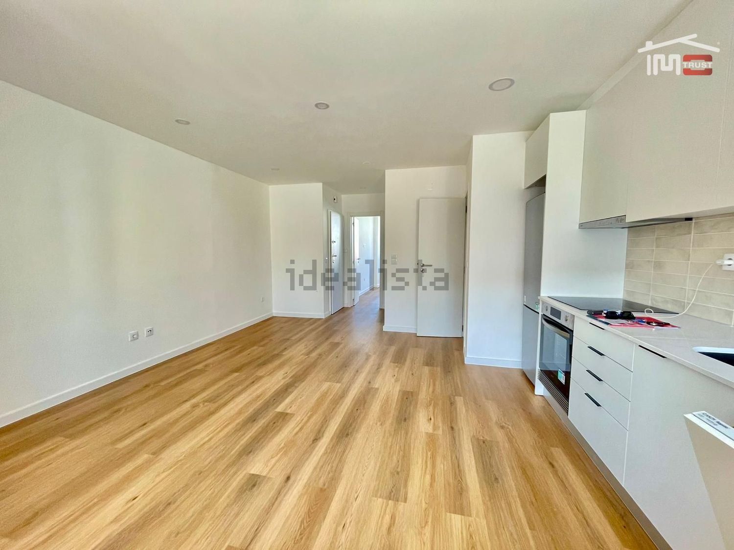 公寓 t1出售在Rua Egas Moniz - 居住