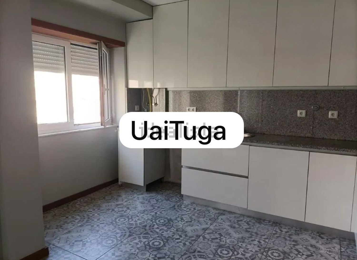 出租公寓 t3在Avenida João XXI, 674 - 厨房