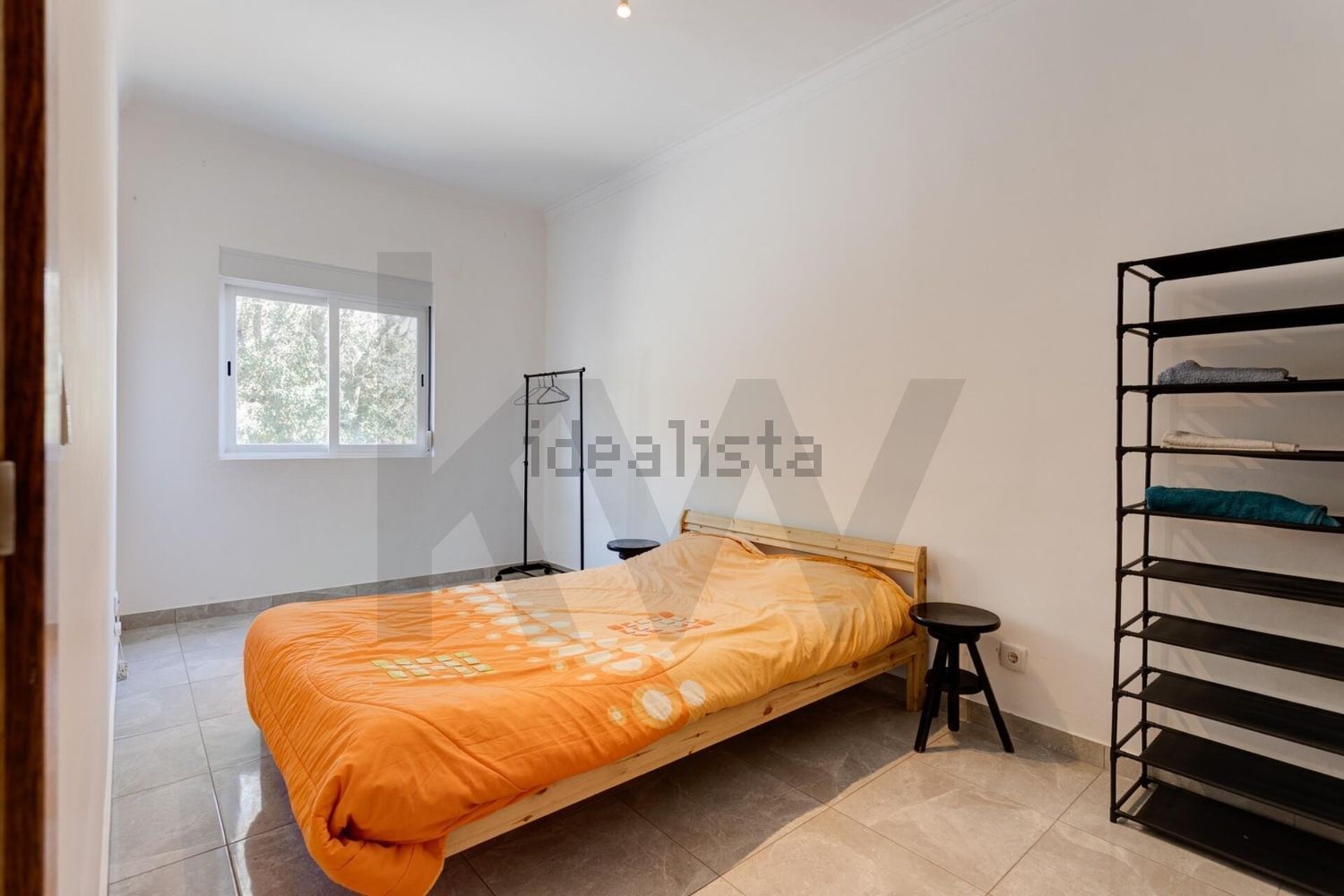 公寓 t1出售在Praça 1º de Maio, 21 a - 卧室