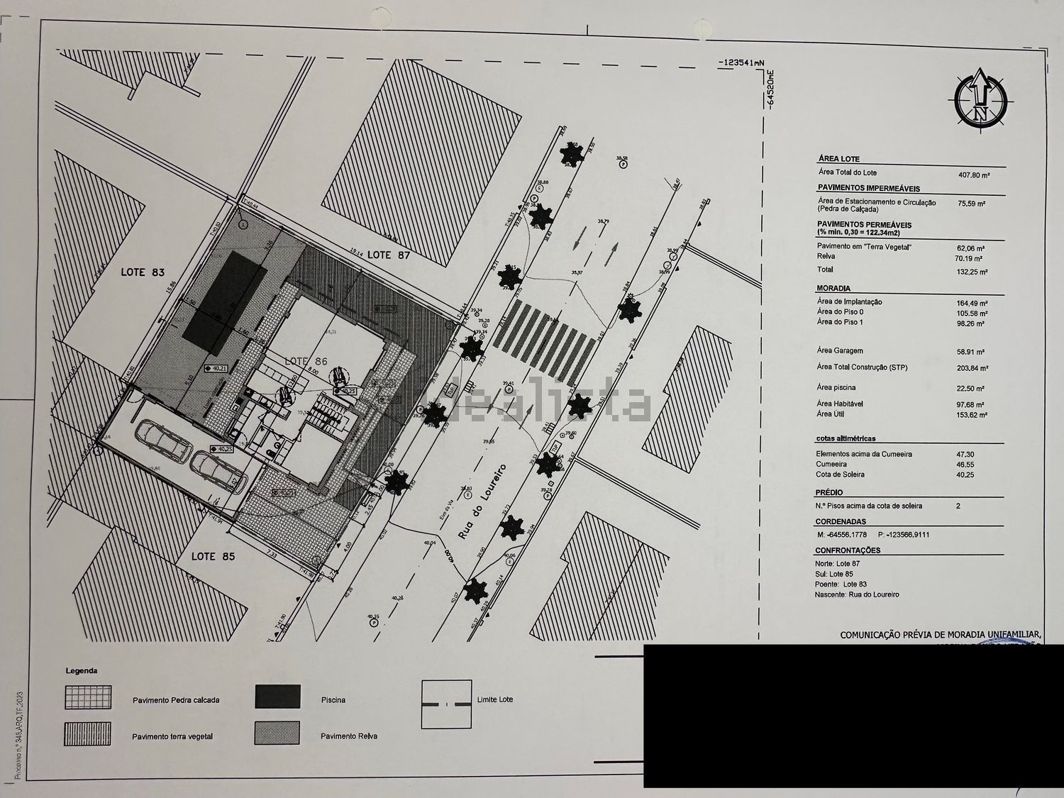 小楼房或独栋别墅出售在Rua do Loureiro, 86 - 平面图