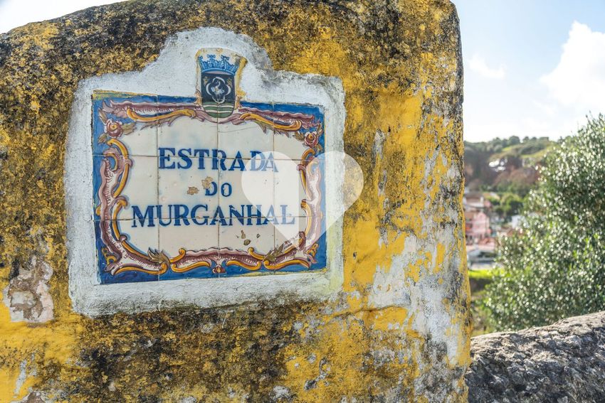 双拼别墅出售在 Estudante do Murganhal, 124