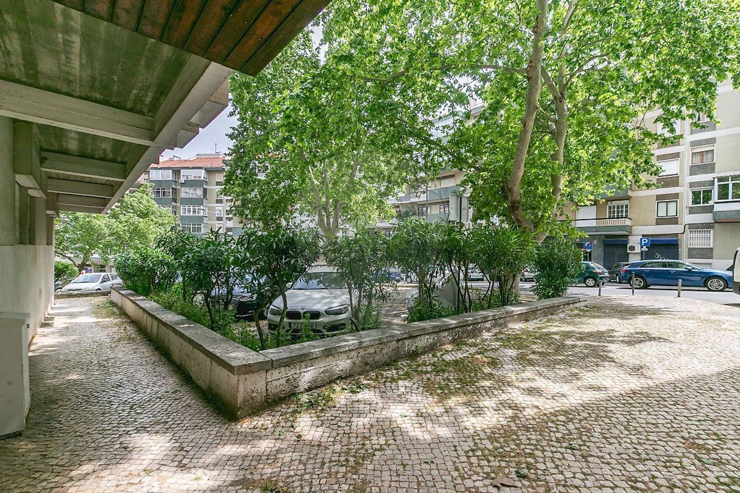 公寓 t1出售在Rua Olivença, 1585 - 花园