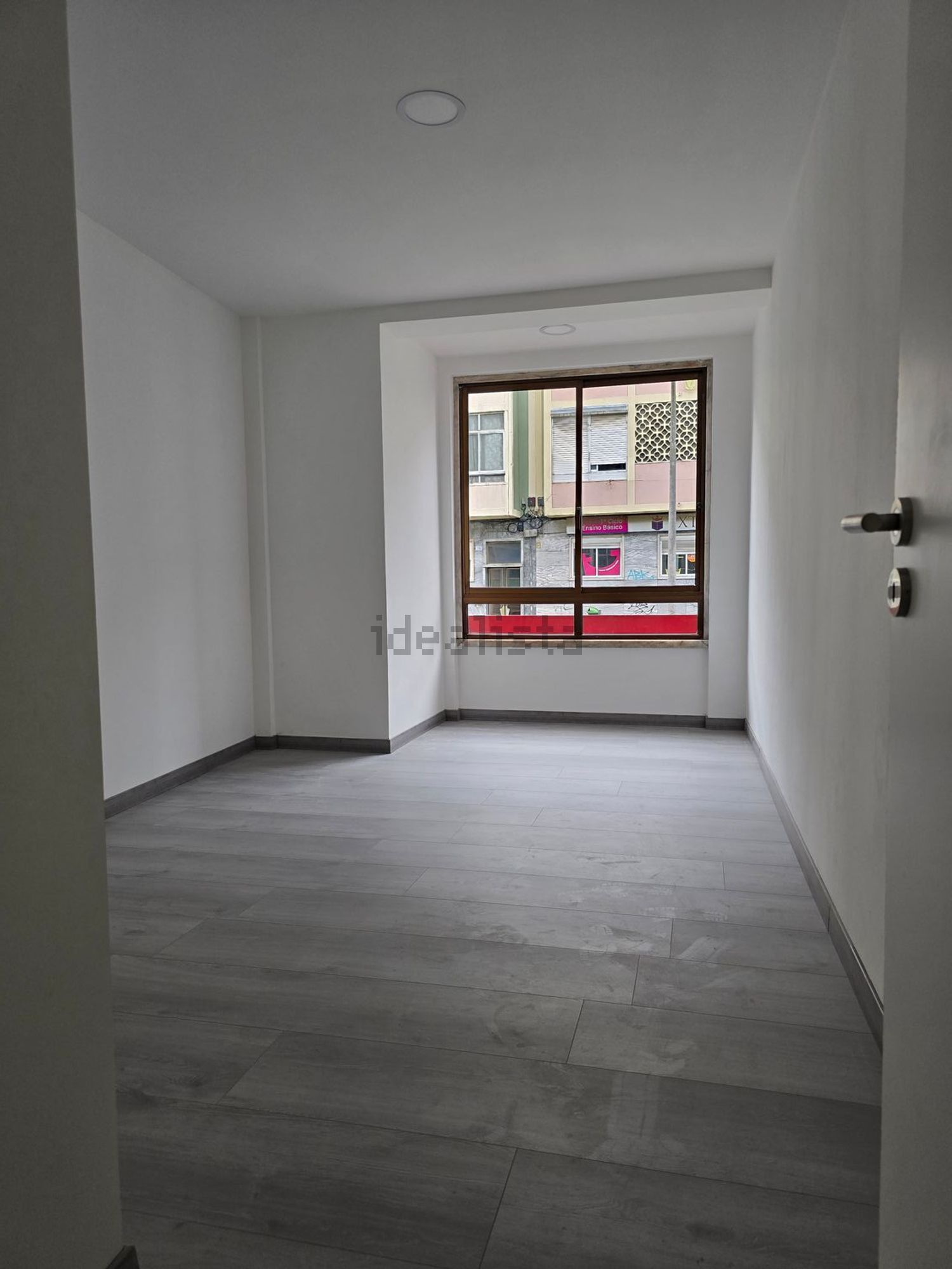 公寓 t3出售在Rua Elias Garcia s/n - 卧室