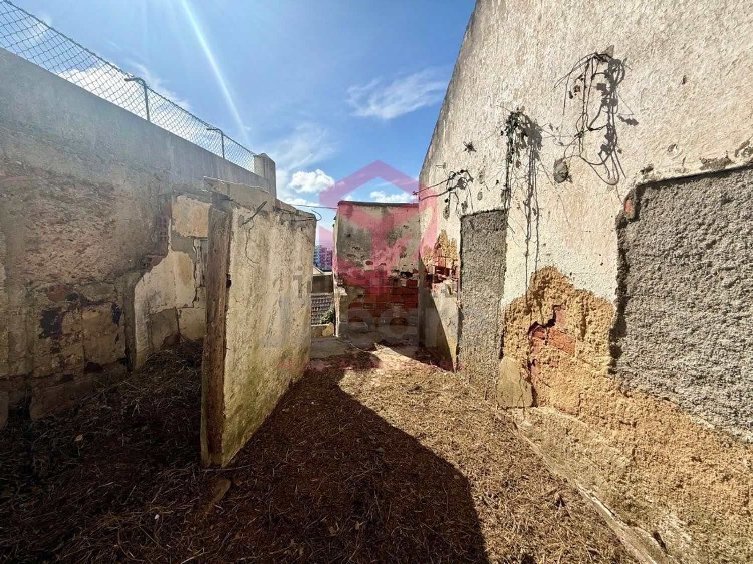 小楼房或独栋别墅出售在Rua Forte de São Tiago, 3 - 照片