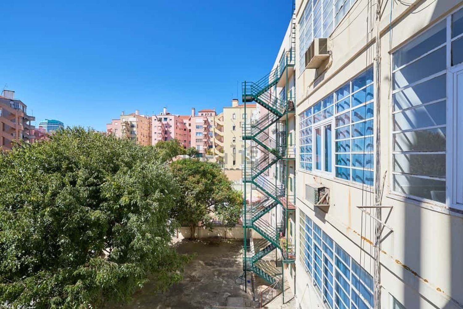出租房间在Avenida Almirante Reis, 219 - 视线