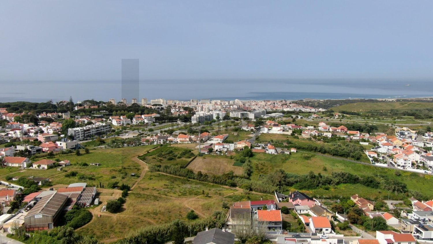 小楼房或独栋别墅出售在 Caparica e Trafaria - 视线