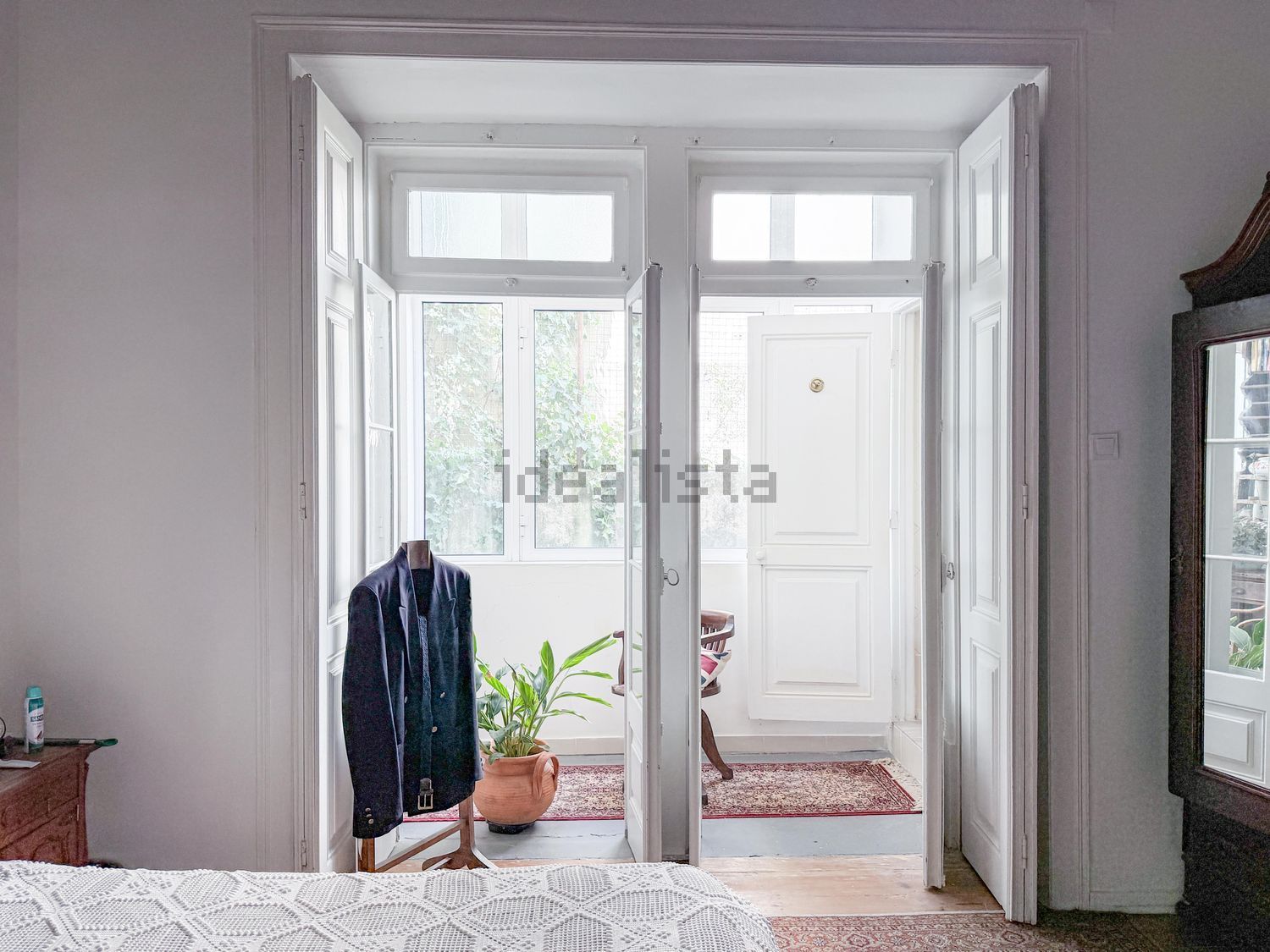出租公寓 t4在Rua das Janelas Verdes s/n - 客厅